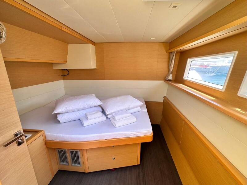 Lagoon 52 F | Madonna of Adriatic