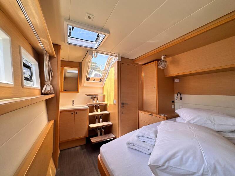 Lagoon 52 F | Madonna of Adriatic