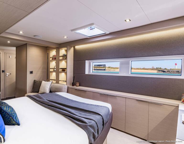 Lagoon 55  | Lady M
