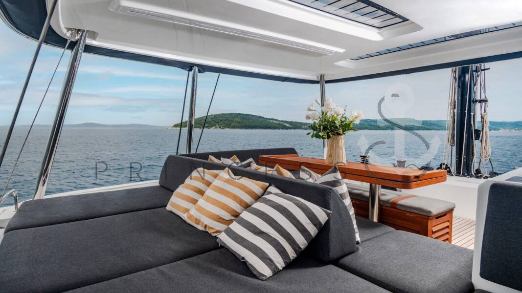 Lagoon 55  | Princess S