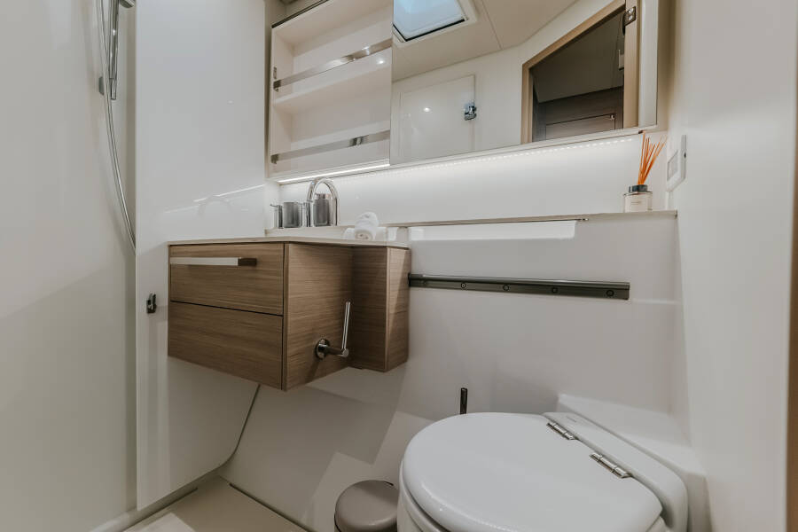 Lagoon 55 | Triwing Ossus