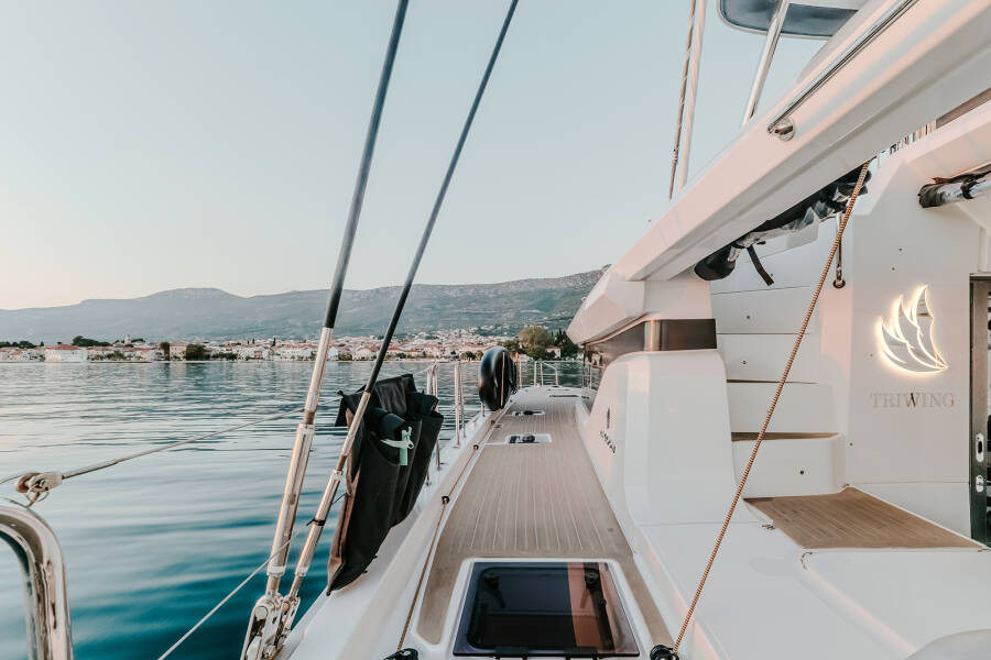 Lagoon 55 | Triwing Ossus