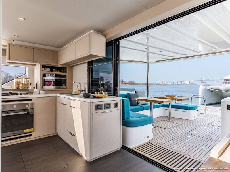 Lagoon 55 | Seas The Day