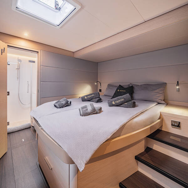 Lagoon 55 | TriWing Carida