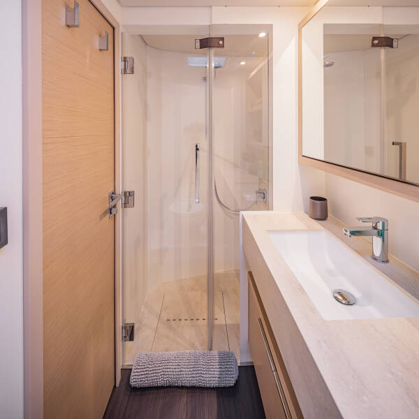 Lagoon 55 | TriWing Carida