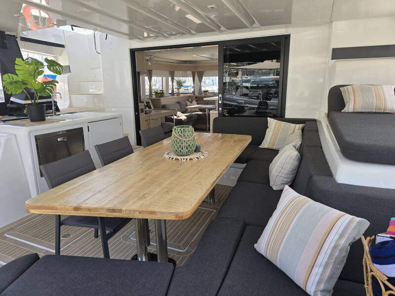 Lagoon 55 | TriWing Carida