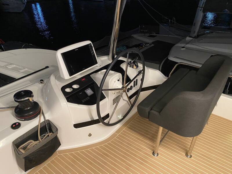 Lagoon 55 | TriWing Carida