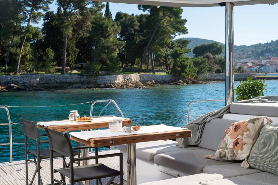 Lagoon 60  | Diamond Diva