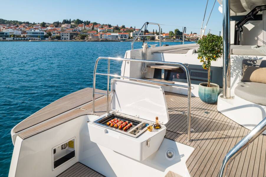 Lagoon 60  | Diamond Diva