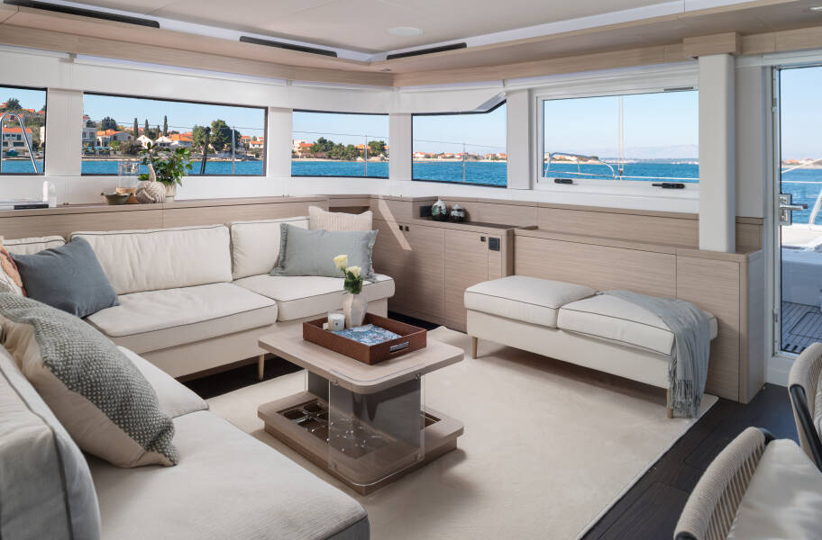 Lagoon 60  | Diamond Diva