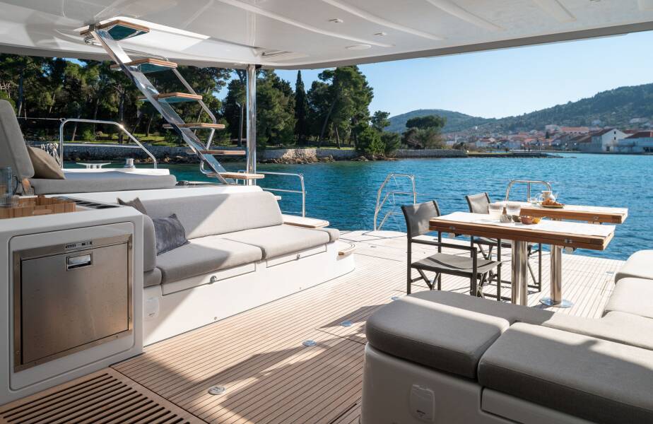 Lagoon 60  | Diamond Diva