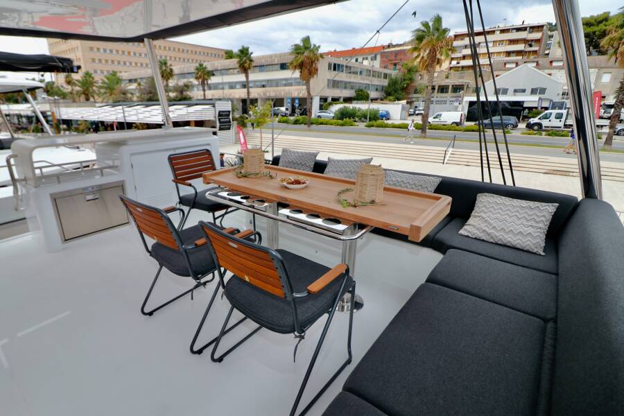 Lagoon 60 | Princess Karla