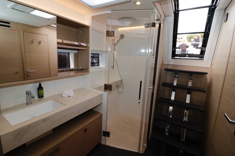 Lagoon 60 | Princess Karla