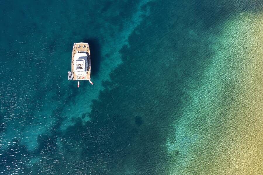 Lagoon Sixty 7 | Mastermind