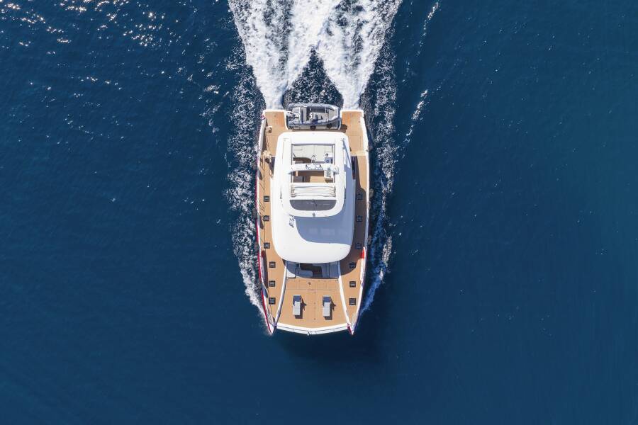 Lagoon Sixty 7 | Mastermind