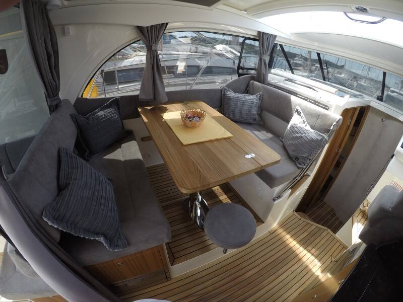 Marex 330 Scandinavia | Malinkonija