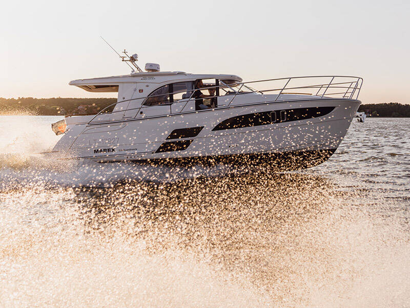 Marex 330 Scandinavia  | Malinkonija
