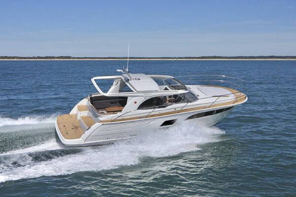 Marex 360 cabriolet cruiser | 7 happy days