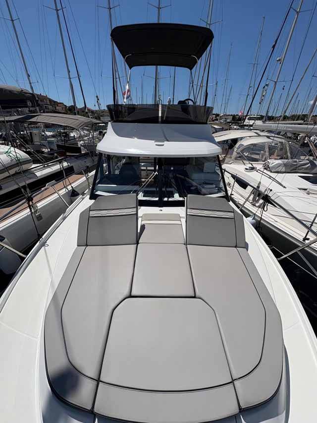 Merry Fisher 1095  | Solea