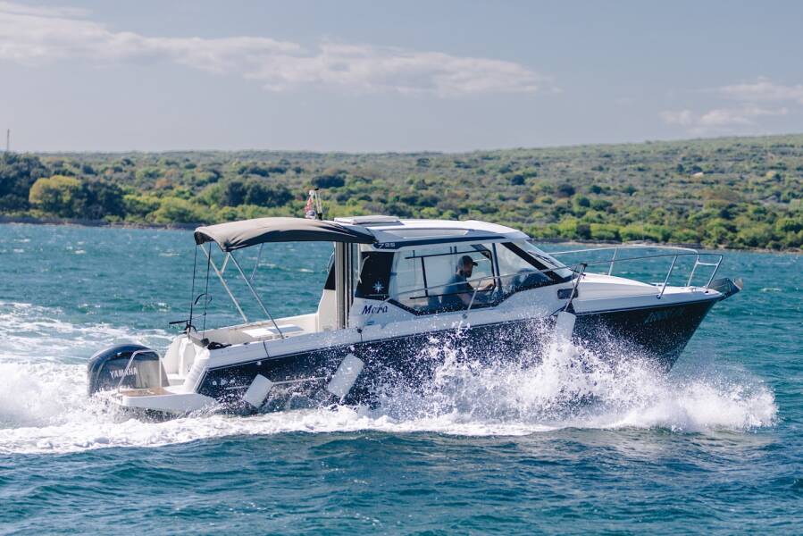 Merry Fisher 795 Legend  | Mara