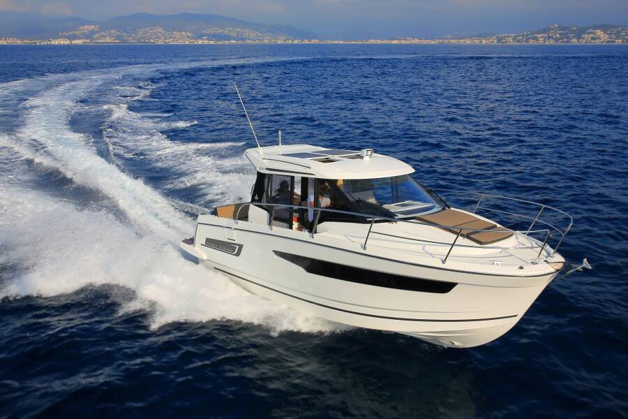 Merry Fisher 895 Offshore  | Salty Kiss