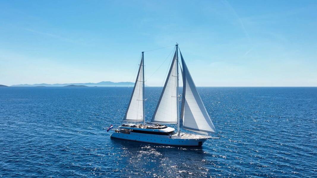 MS Custom Aurum Sky | M/S Aurum Sky