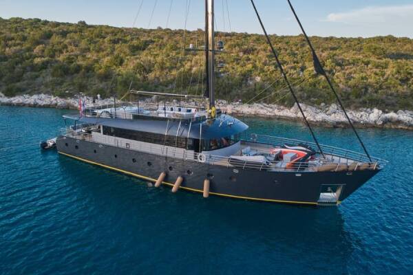 M/S Rara Avis | Rara Avis