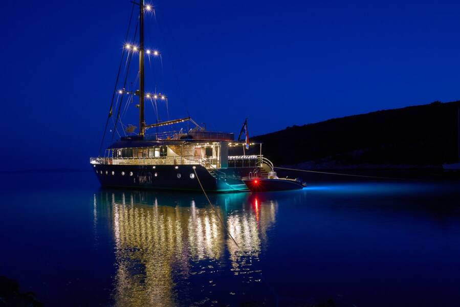 M/S Rara Avis  | Rara Avis