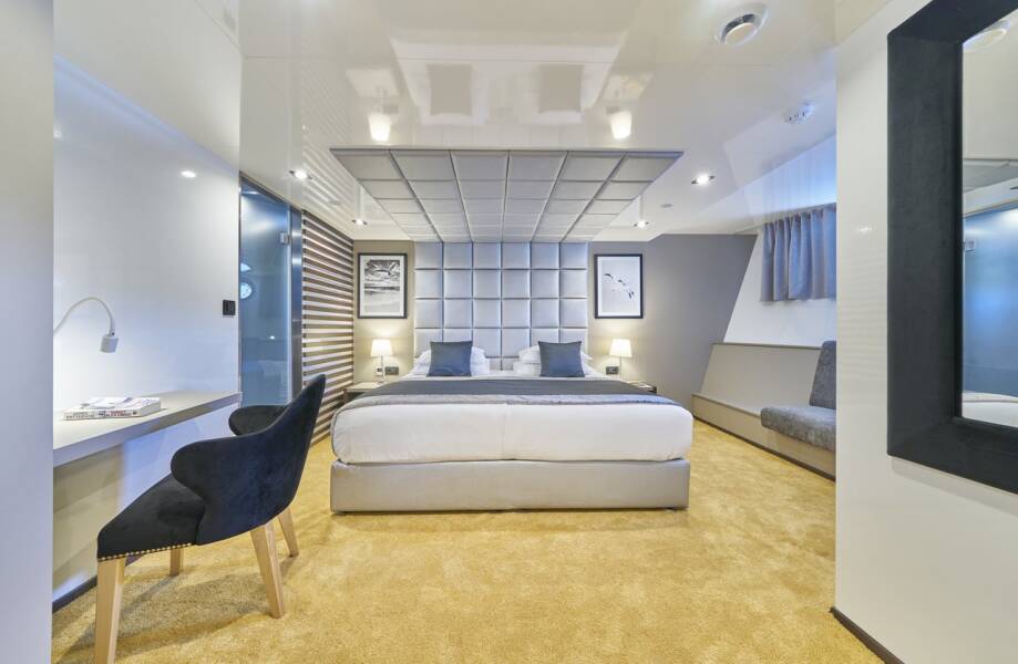 M/S Rara Avis  | Rara Avis