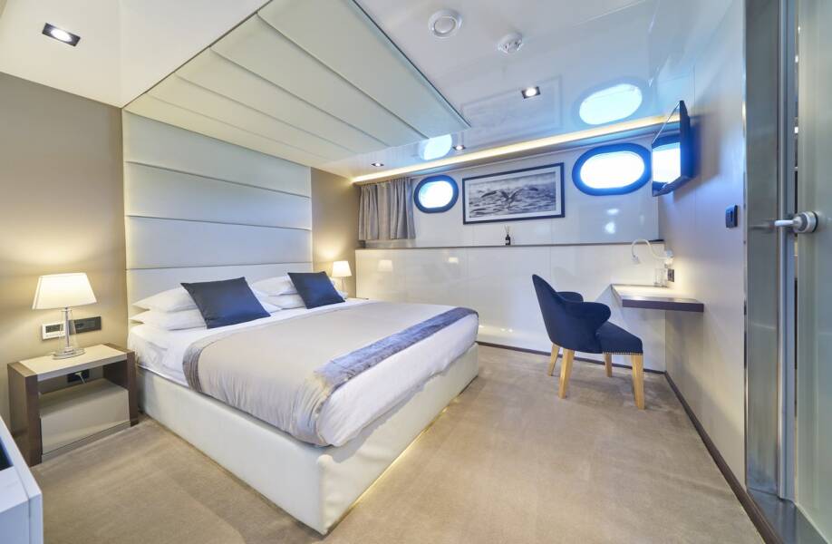 M/S Rara Avis  | Rara Avis