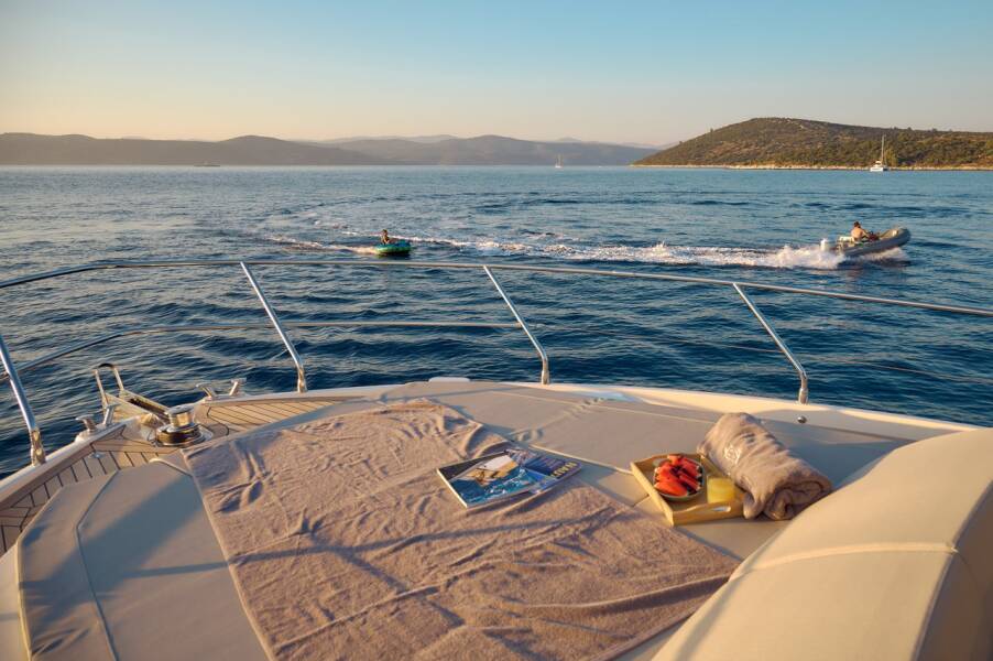 Navetta 48  | Ava