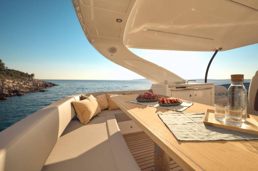 Navetta 48  | Ava