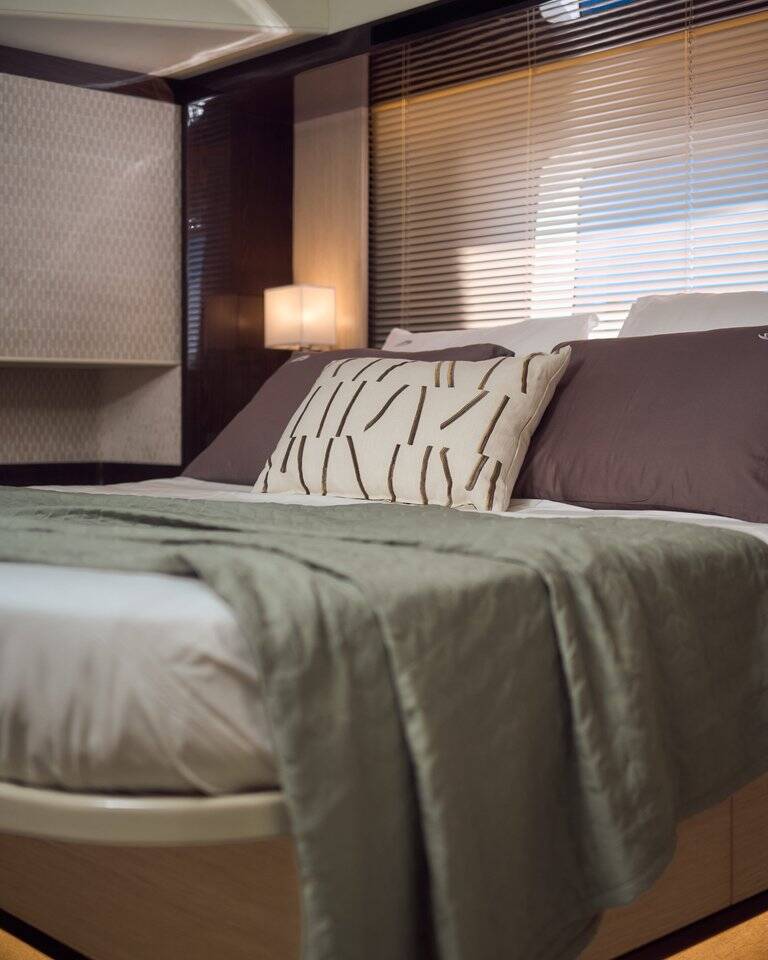 Navetta 48  | Ava