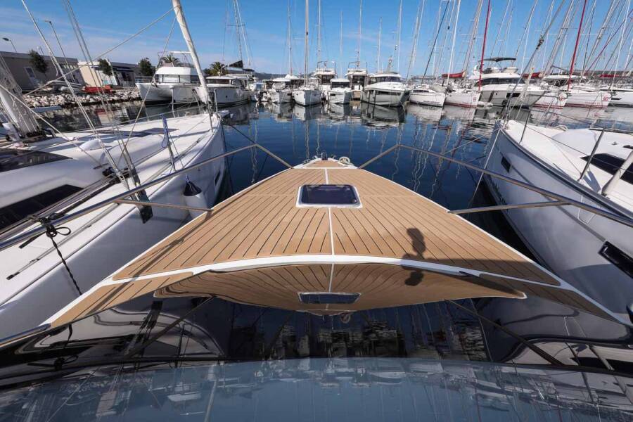 Nuva M9 Cabin  | Babac