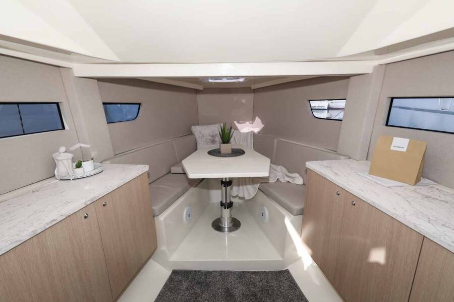 Nuva M9 Cabin  | Babac