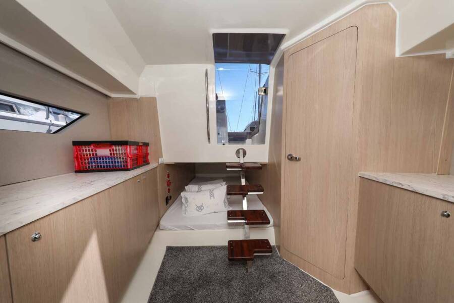 Nuva M9 Cabin  | Babac