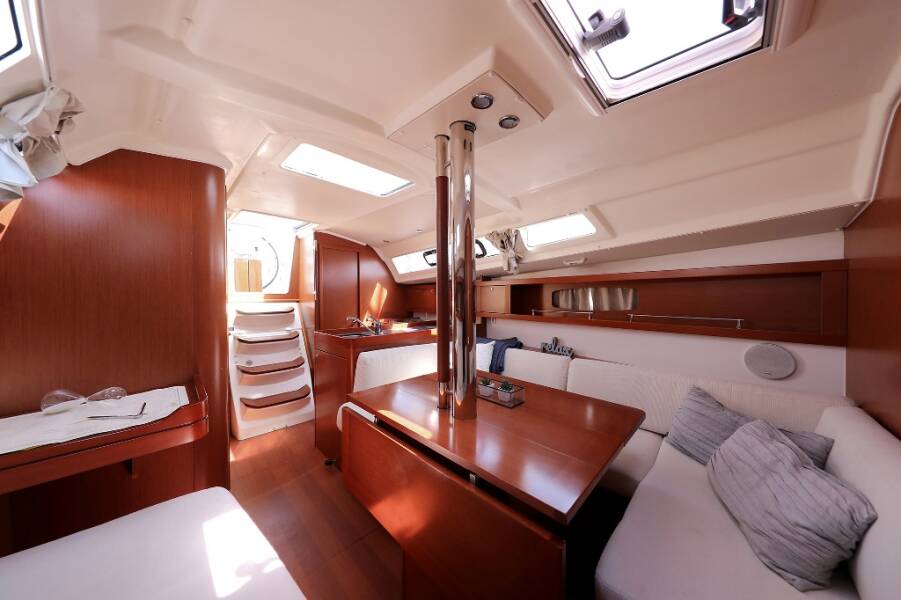 Oceanis 34 | Caprice