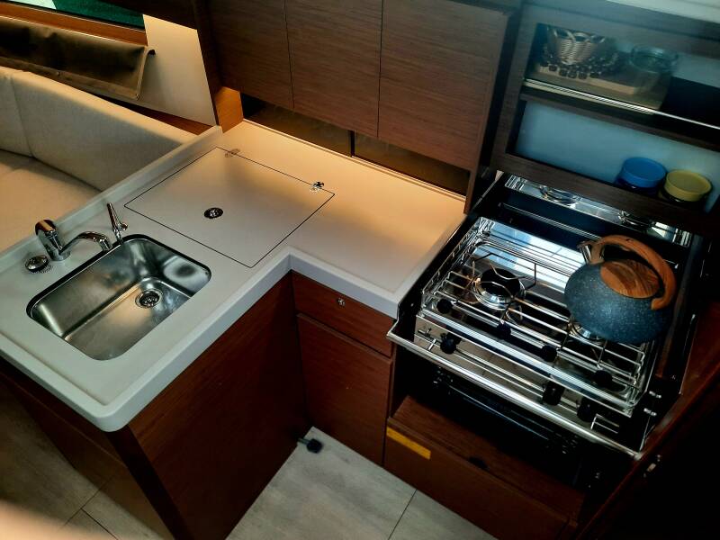 Oceanis 34.1 | Sailing Spirit