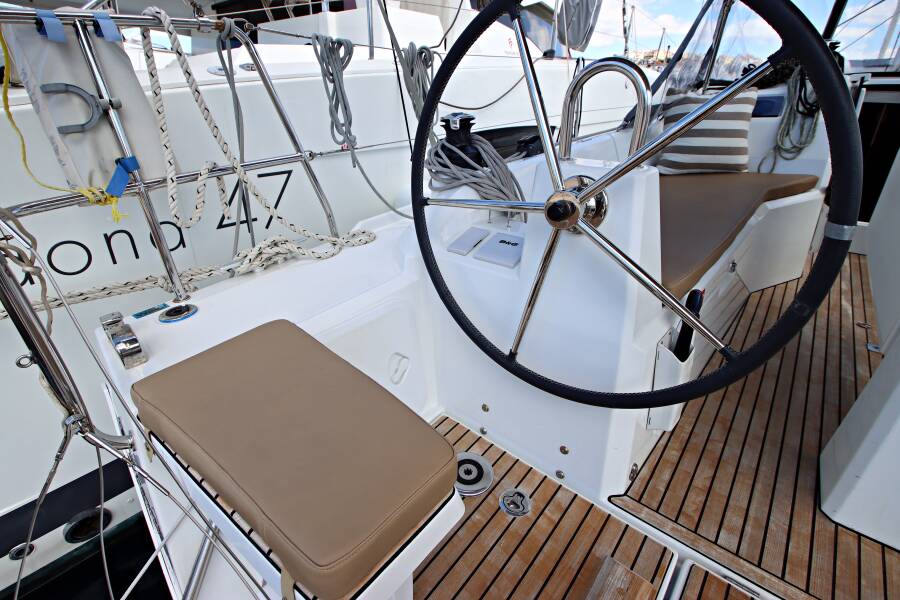 Oceanis 34.1  | Ka Nani