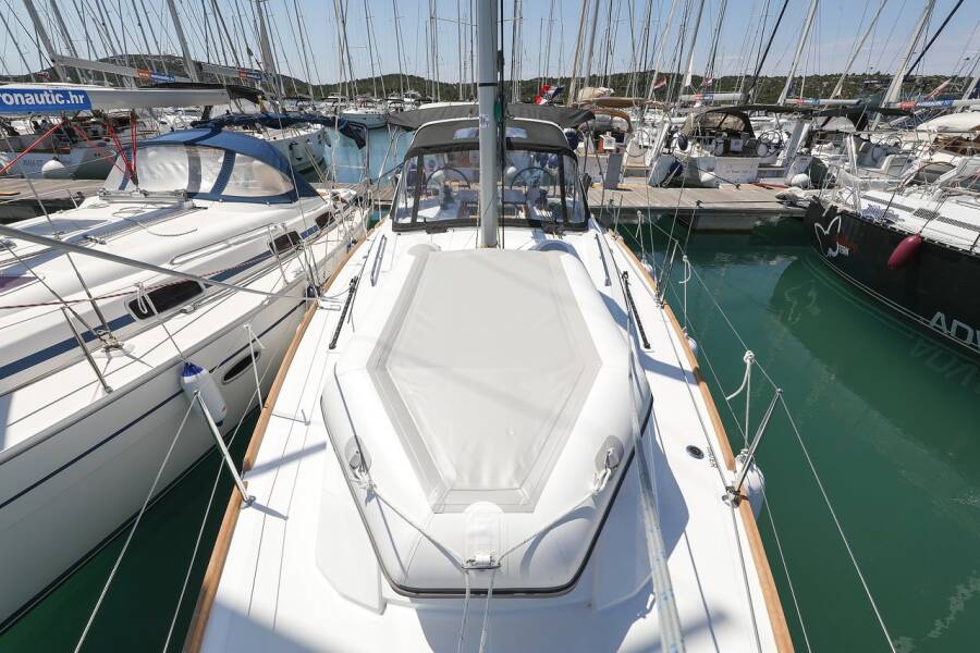 Oceanis 35.1  | Aris