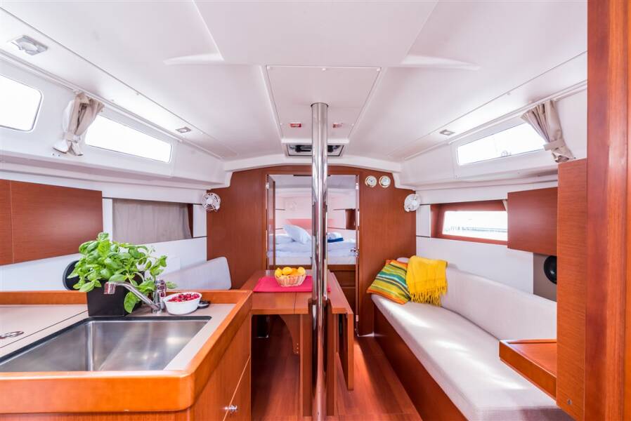 Oceanis 35.1  | Bela