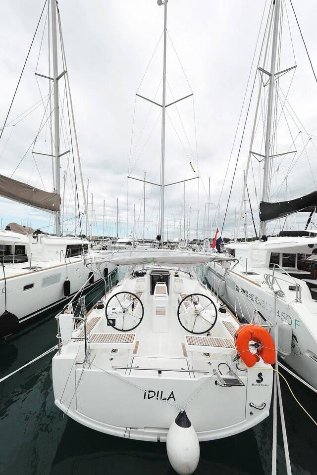 Oceanis 35.1  | Idila