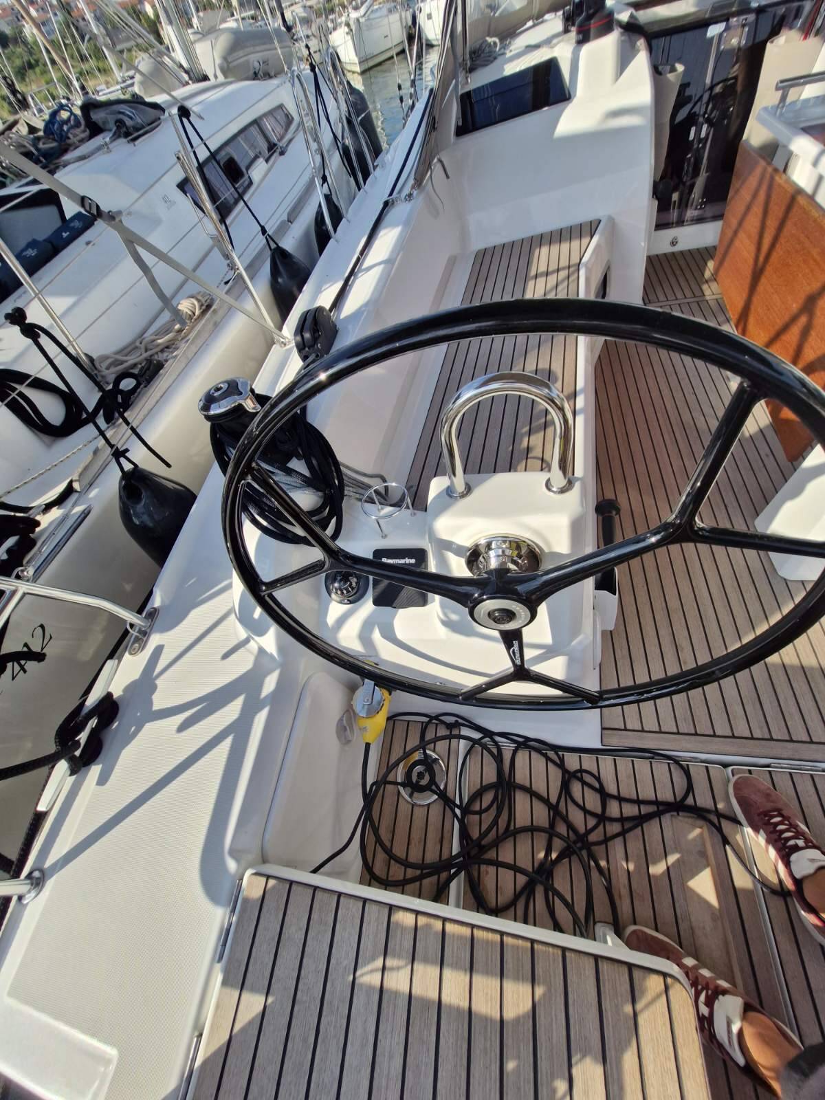 Oceanis 37.1  | Agios