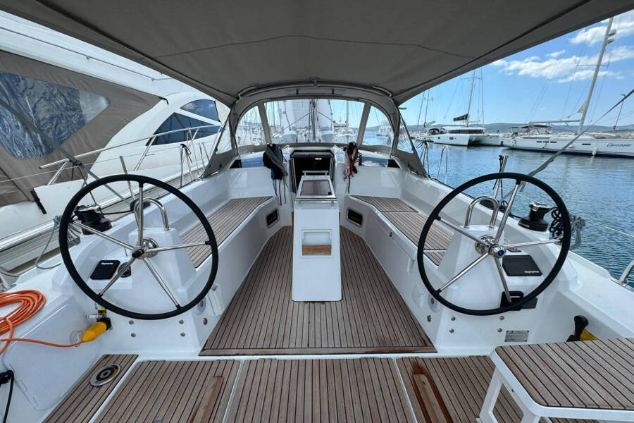 Oceanis 37.1  | Katja