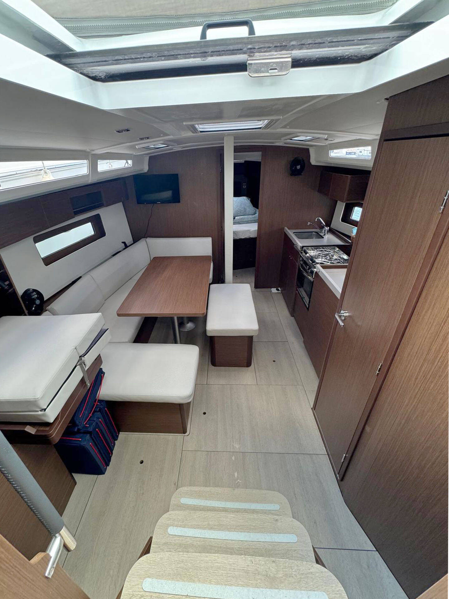 Oceanis 37.1  | Katja