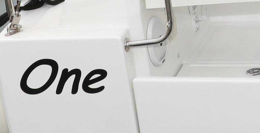 Oceanis 38  | One