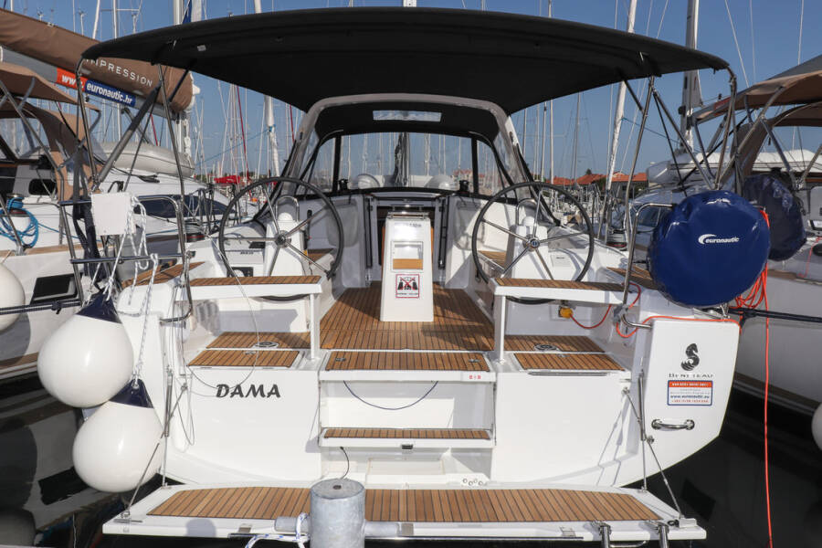 Oceanis 38.1  | Dama