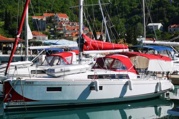 Oceanis 38.1