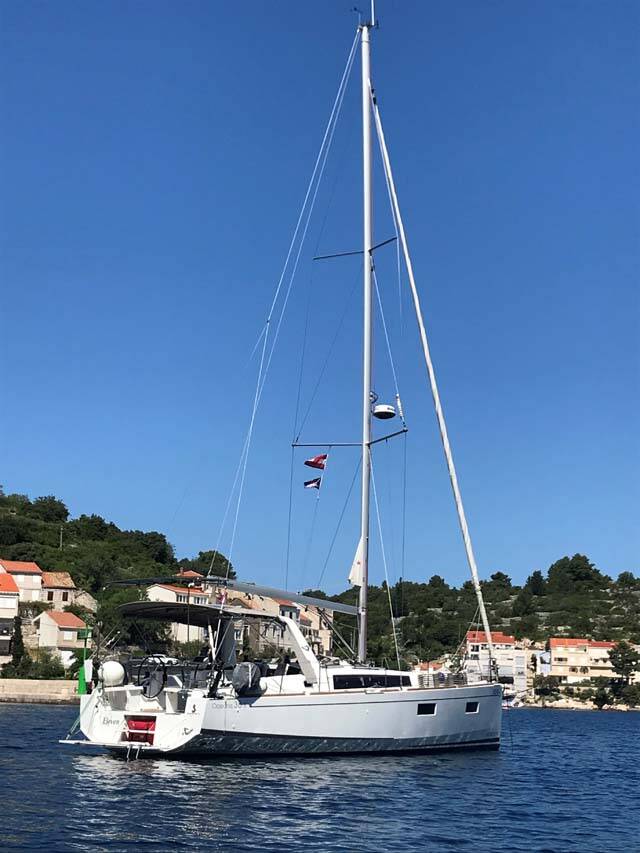 Oceanis 38.1 | Eleven