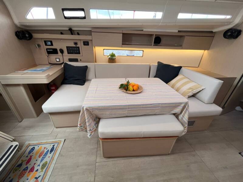 Oceanis 40.1  | Cosmic Dancer